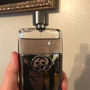 Gucci Guilty Men’s spray cologne 3.0 bottle